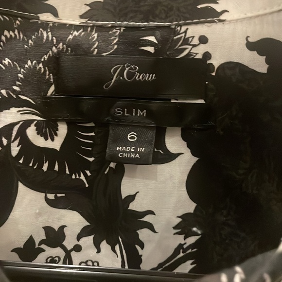 Jcrew black and white paisley like button up - Picture 2 of 5